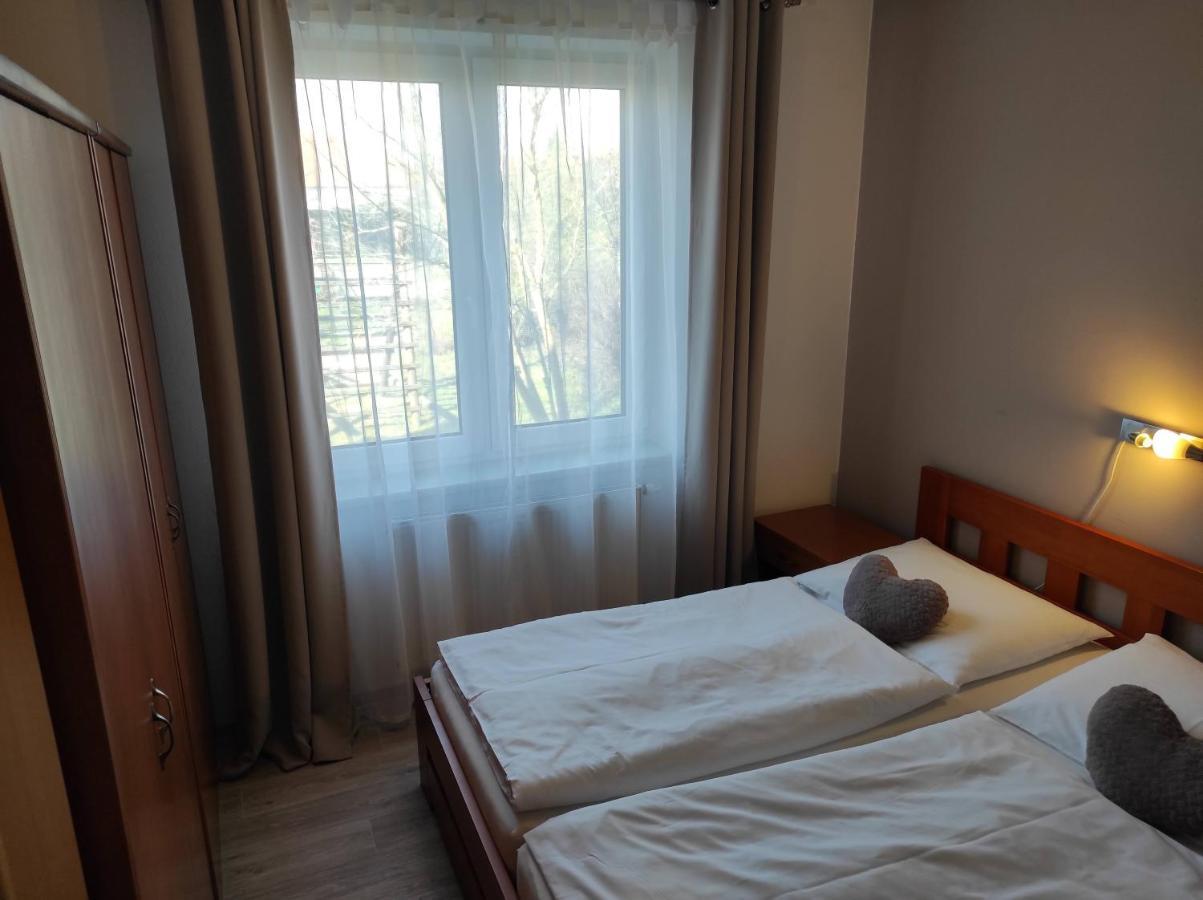 Penzion Siesta Valtice Exteriör bild